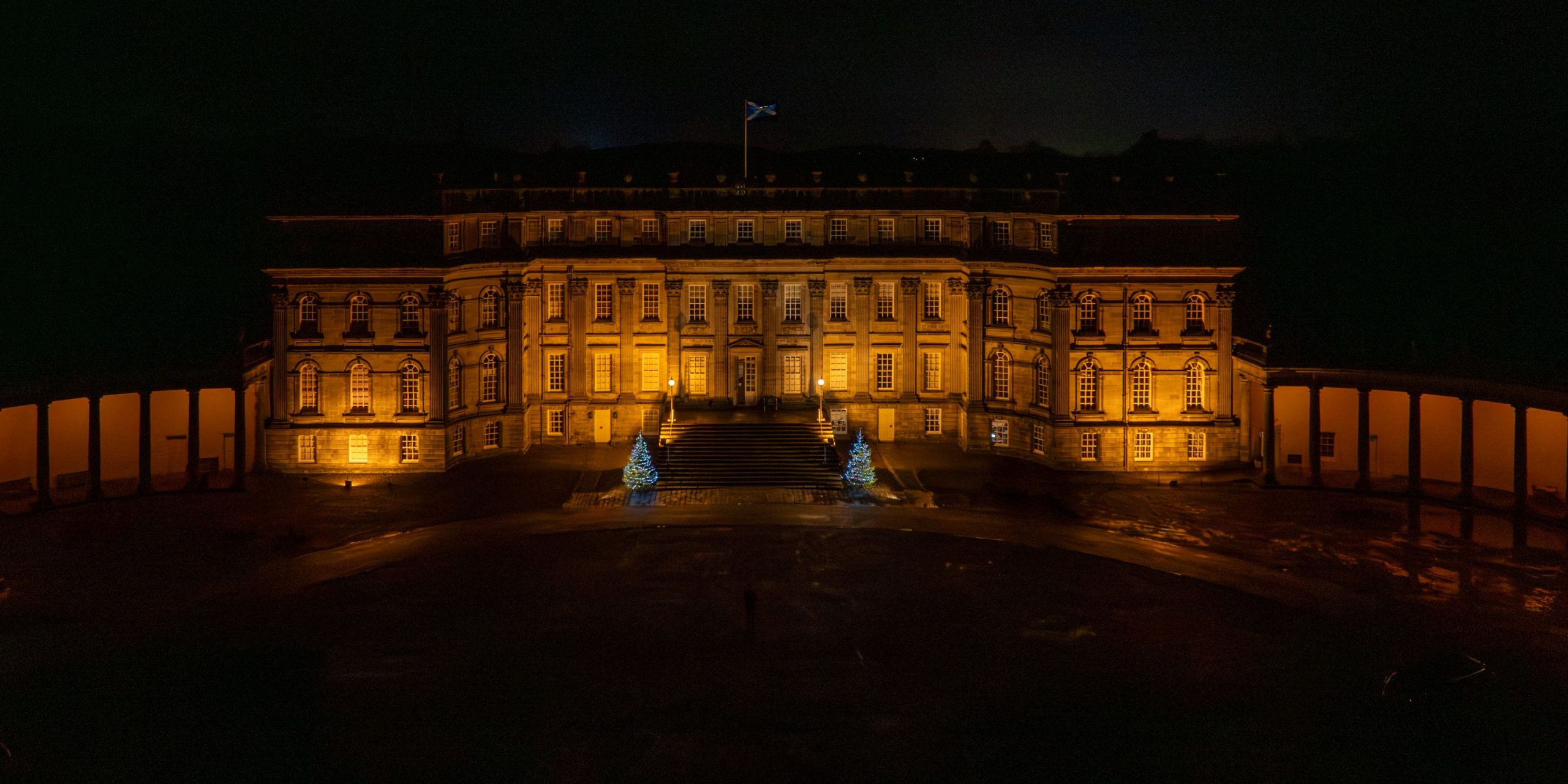 ** SAVE THE DATE ** Hopetoun House Christmas Shopping Fair 2026